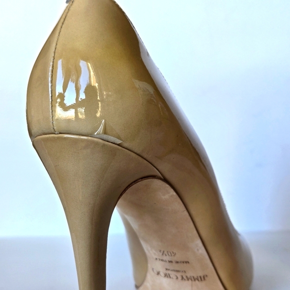 Jimmy Choo Gilbert Patent Leather Nude Pump. US size, EUR 40.5 - Picture 6 of 10